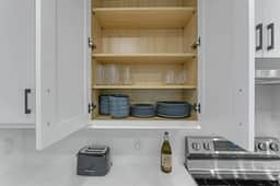 Luxury Comfort 3 BR Near Hospitals/Tims Field/GO - Image 5