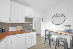 *Heart of Kensington Market* 2 Bedroom Cozy Home - Imagen 2