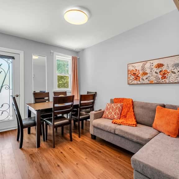 *1 Minute to BMO Field* 4 Bedroom Home In Downtown - Image 1